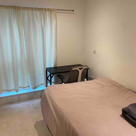 Luxury 2 Bed Ensuite 2 Bathroom Apartment East Croydon South Norwood Bagian luar foto